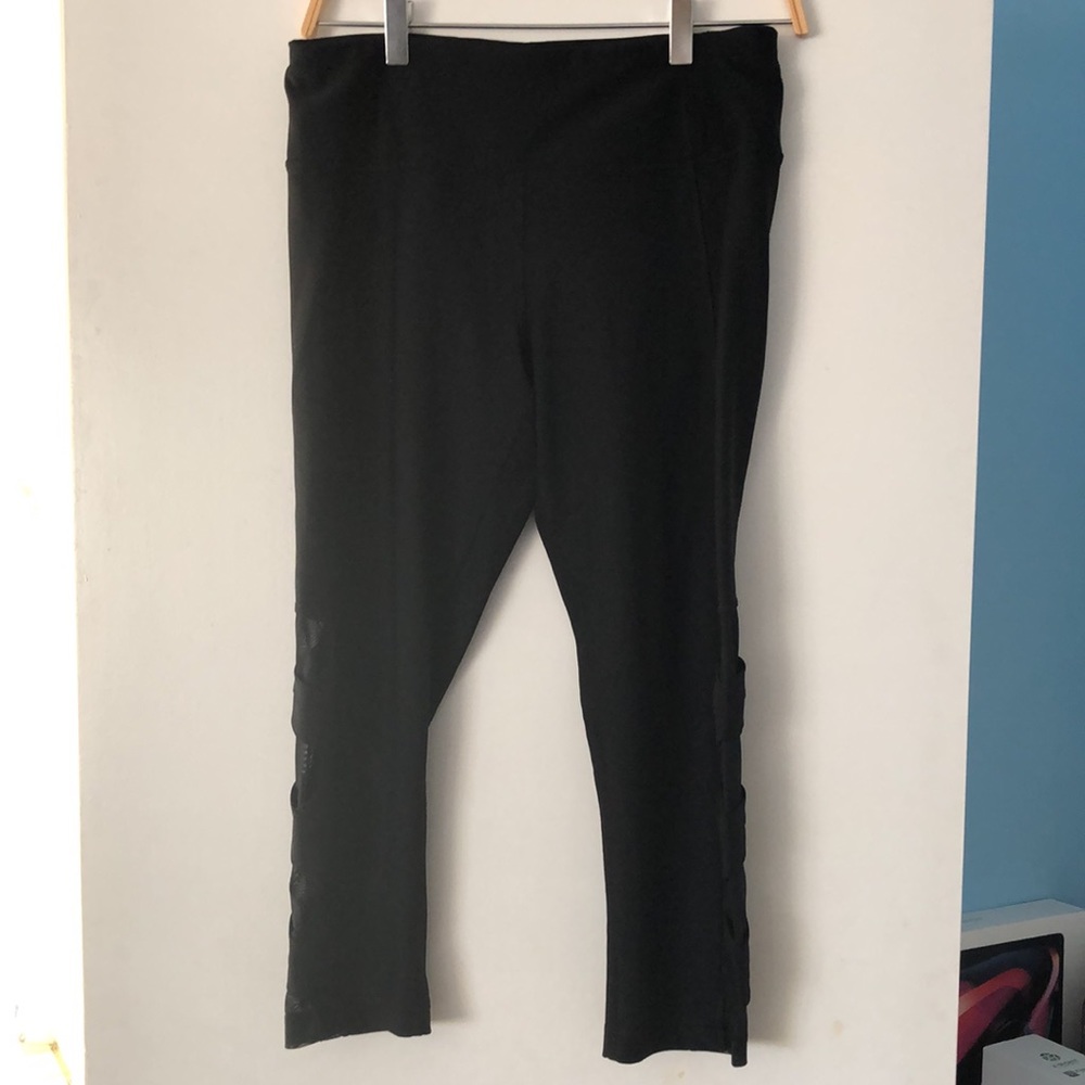 90 degree leggings